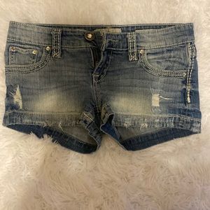 Day trip Shorts